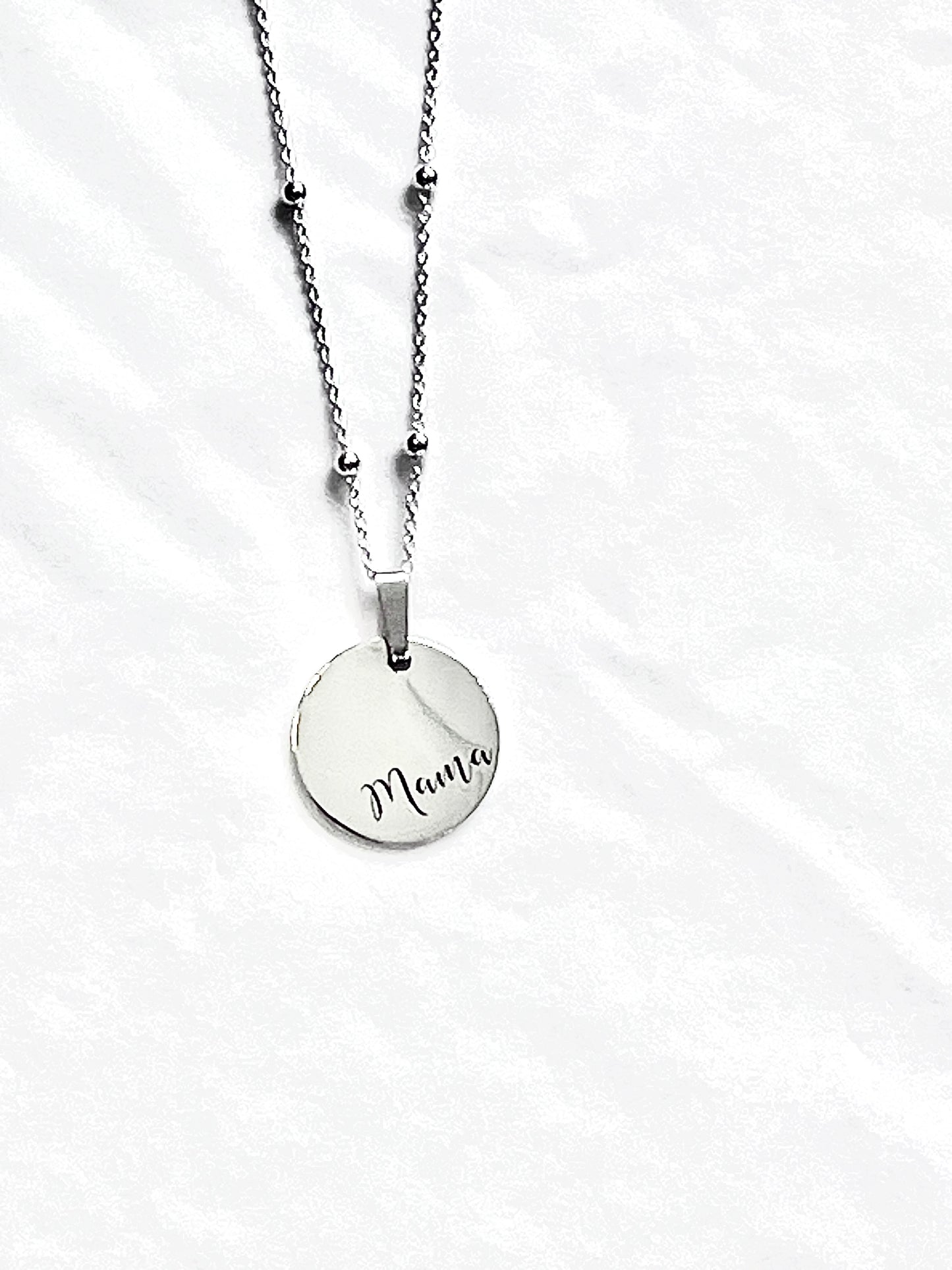 Mama Necklace