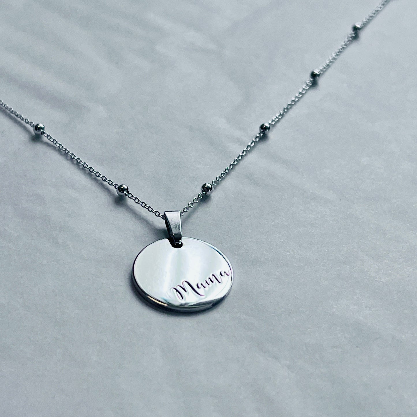 Mama Necklace