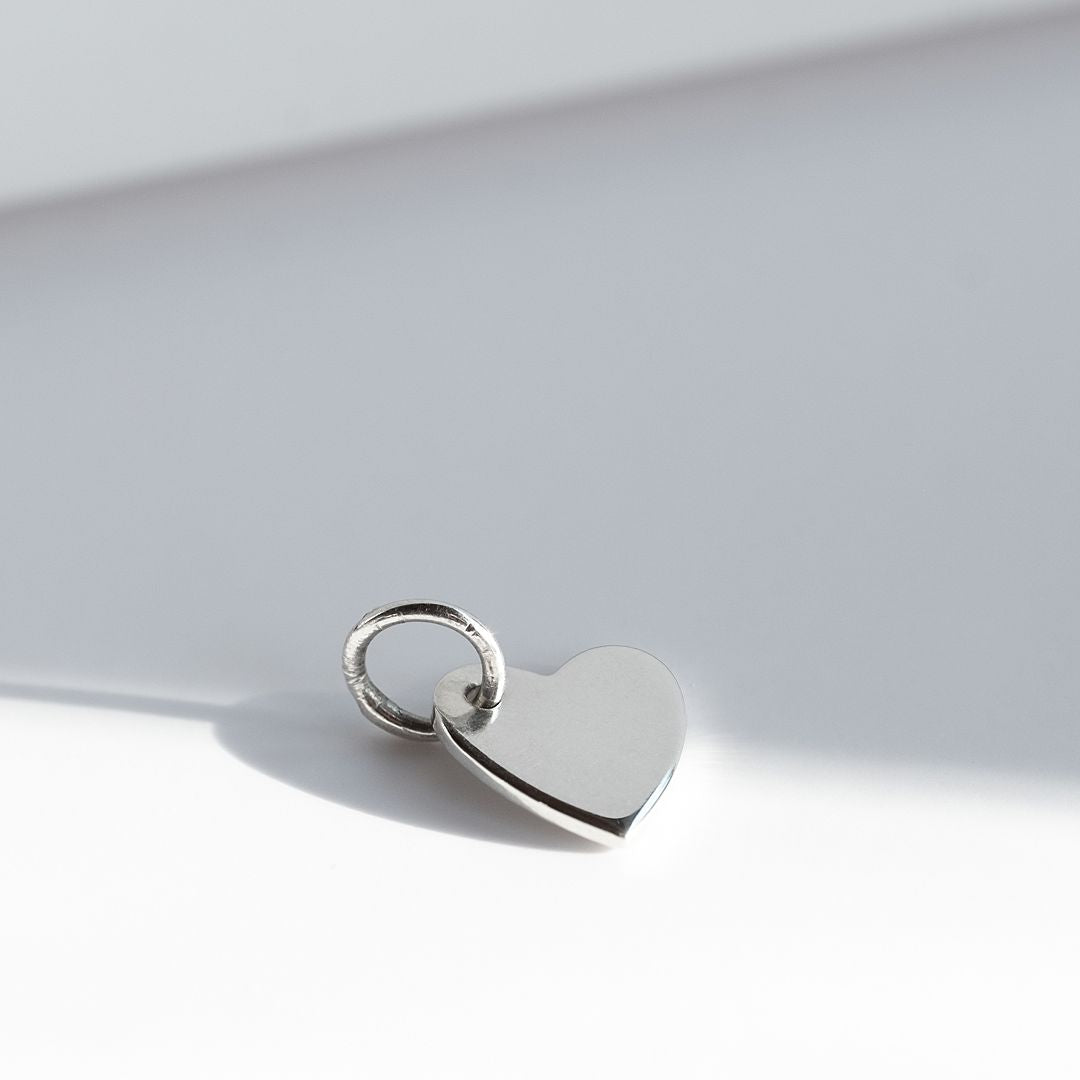 Charm coeur en argent (chaîne non incluse)