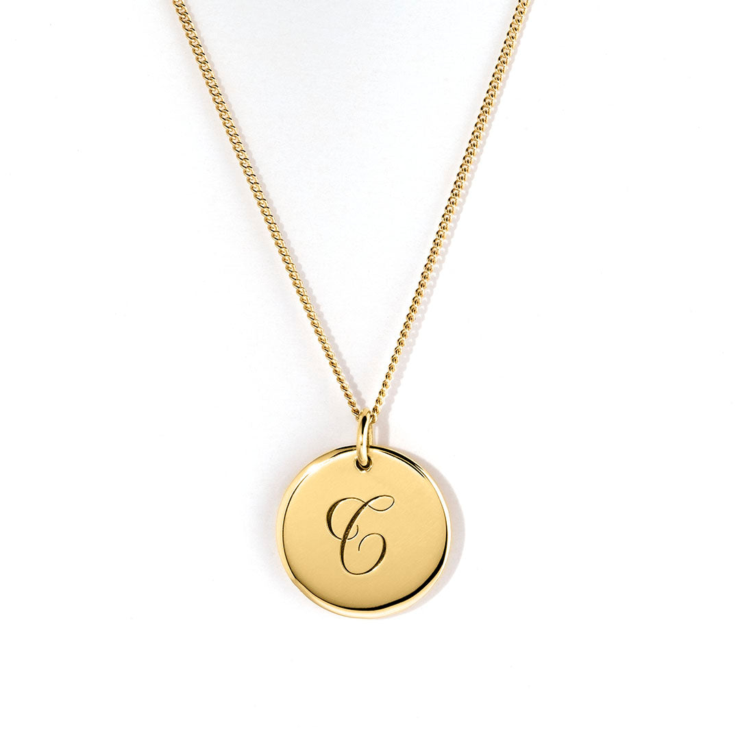 Cadena de oro de 9 quilates.
