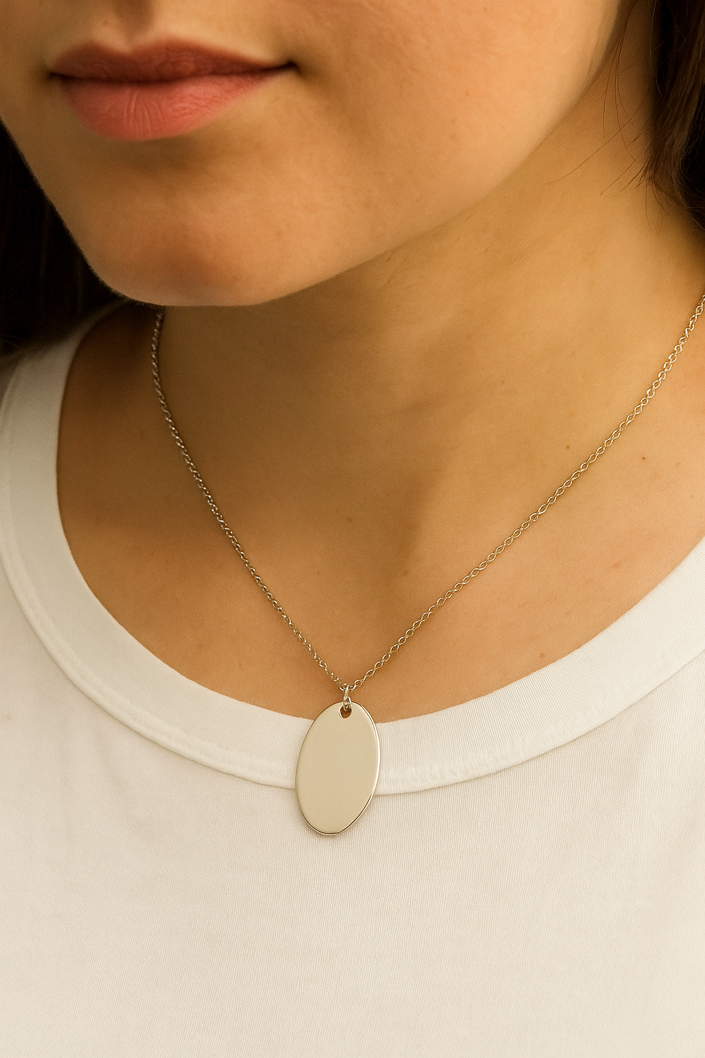 Colgante de disco escrito a mano ovalado mediano - 19 mm x 12,5 mm